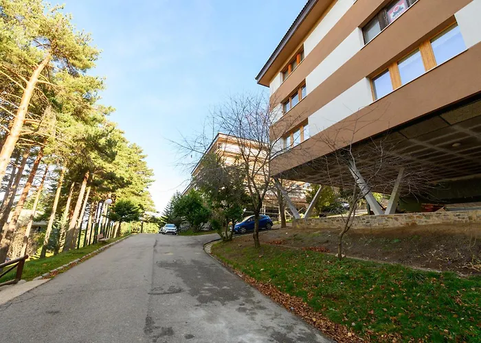 Comodo Esquia Y Relajate En La Pinilla La Pinilla (Castile and Leon)